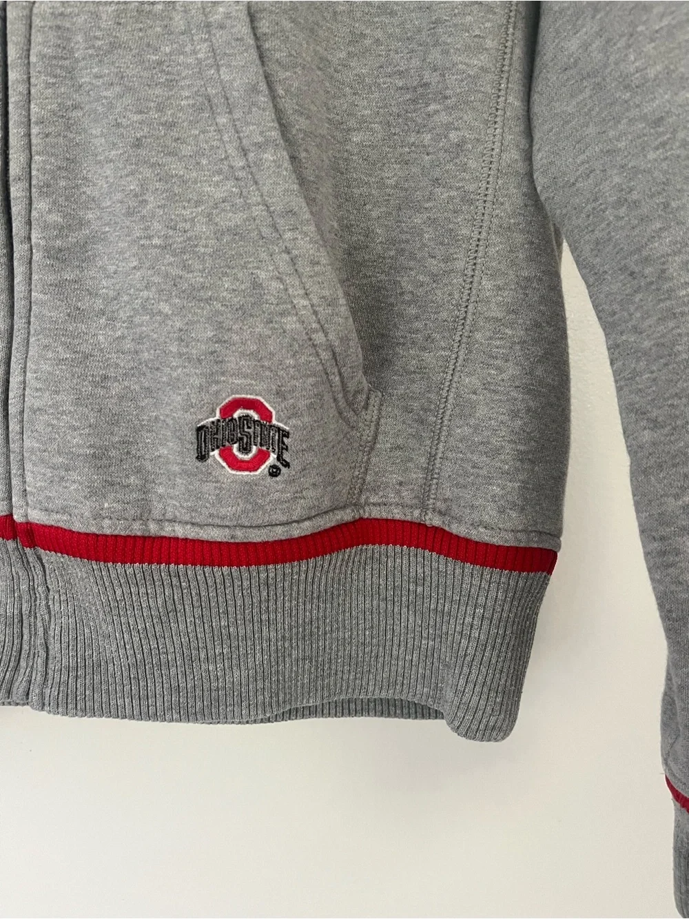 Ohio State Kids' Gray Zip-Up Hoodie with Red Accents size Medium